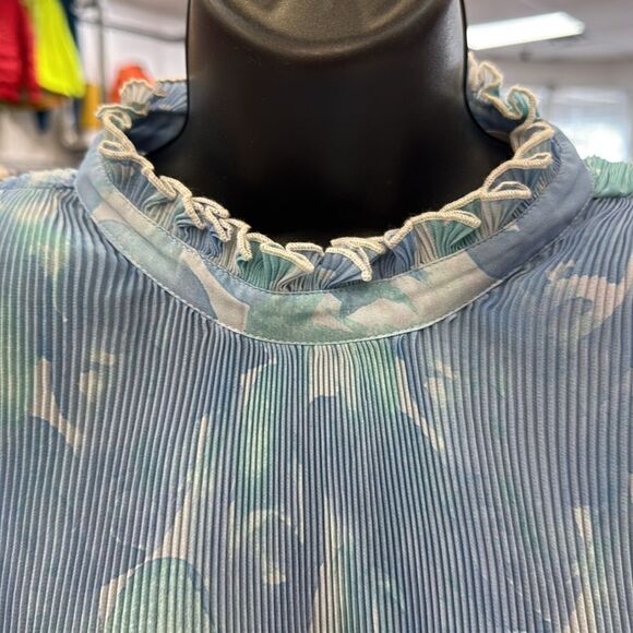 Ganni  blouse - Picture 5 of 9